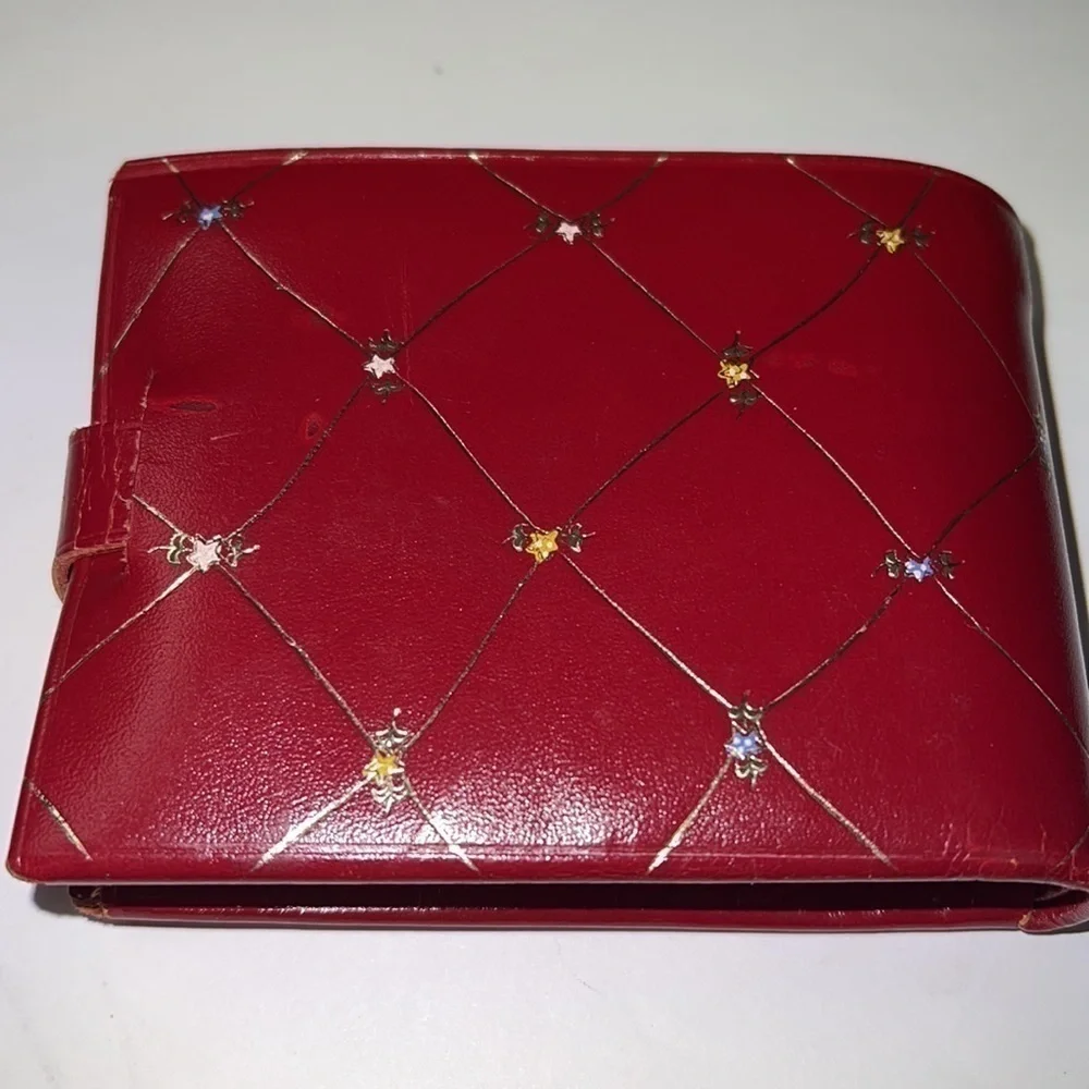 Vintage Red Leather Bifold Snap Wallet